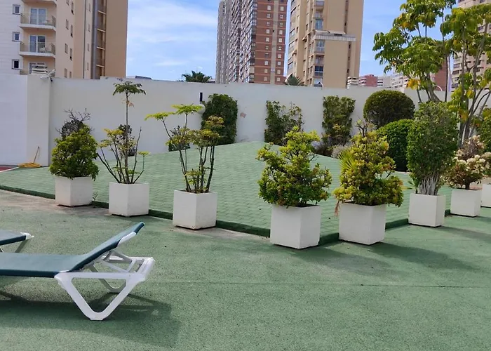 Solo Familias Torre Domo Benidorm